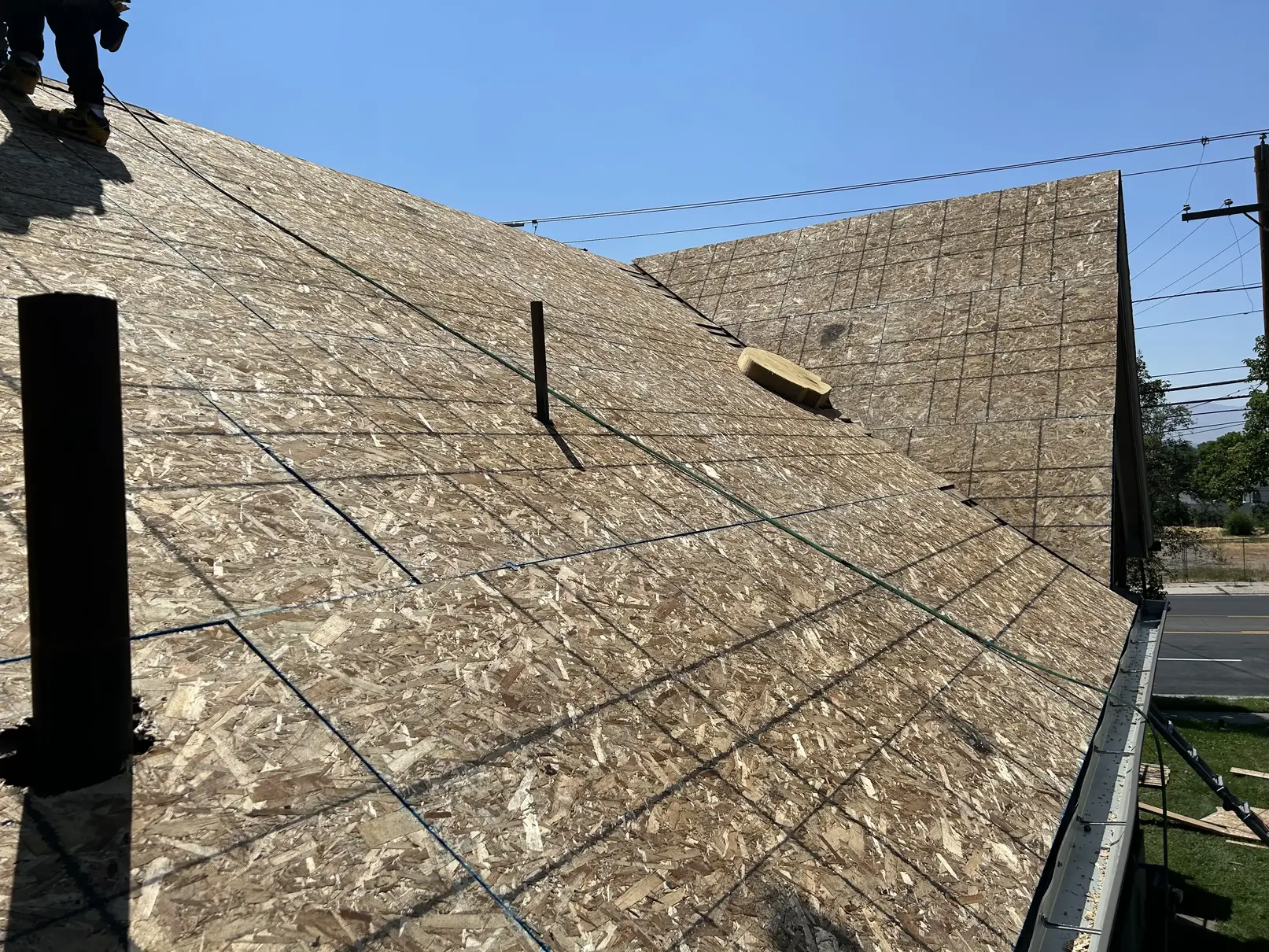 Common Problems with an Asphalt Shingle Roof